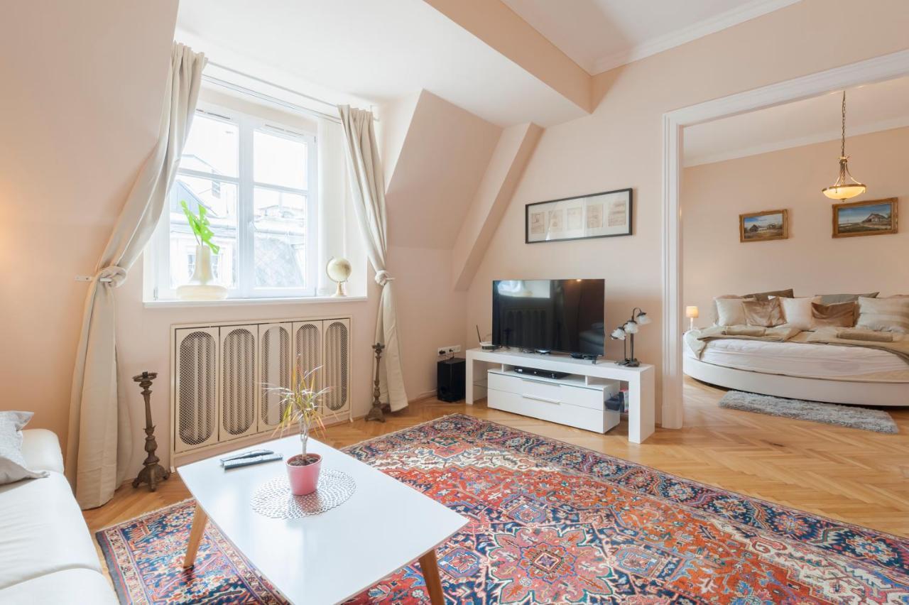 Opera & Basilica 2 Bedrooms With Balcony Budapest Ngoại thất bức ảnh