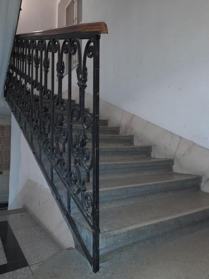 Opera & Basilica 2 Bedrooms With Balcony Budapest Ngoại thất bức ảnh
